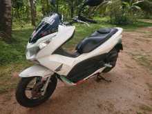 https://riyasewana.com/uploads/honda-pcx-121231144992.jpg