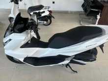 https://riyasewana.com/uploads/honda-pcx-121472622602.jpg