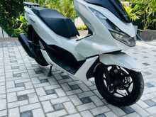 Honda PCX 125 2023 Motorbike