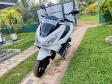 Honda PCX 125 2017 Motorbike