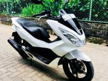 https://riyasewana.com/uploads/honda-pcx-125-109223313393.jpg