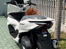 https://riyasewana.com/uploads/honda-pcx-125-10947074352.jpg