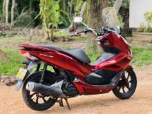 Honda PCX 125 2019 Motorbike