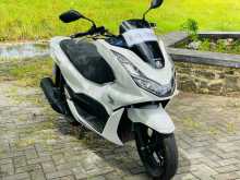 Honda Pcx 125 2025 Motorbike