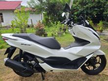 https://riyasewana.com/uploads/honda-pcx-125-11947076194.jpg