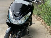 Honda PCX 2018 Motorbike