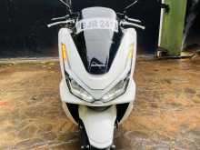 Honda Pcx 125 2025 Motorbike