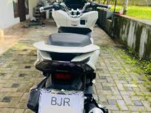 https://riyasewana.com/uploads/honda-pcx-125-141109476062.jpg