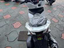 https://riyasewana.com/uploads/honda-pcx-125-1420463513314.jpg