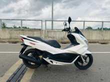 https://riyasewana.com/uploads/honda-pcx-125-1510193613742.jpg