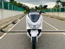 Honda Pcx 125 2016 Motorbike