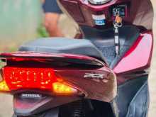https://riyasewana.com/uploads/honda-pcx-125-151807184652.jpg