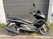 https://riyasewana.com/uploads/honda-pcx-125-15643061112.jpg