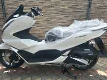 https://riyasewana.com/uploads/honda-pcx-125-158484313273.jpg