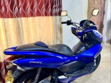 https://riyasewana.com/uploads/honda-pcx-125-1612361424212.jpg