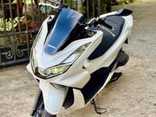 Honda PCX 125 2025 Motorbike