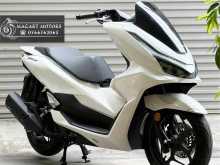 https://riyasewana.com/uploads/honda-pcx-125-1715323622451.jpg