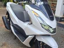 https://riyasewana.com/uploads/honda-pcx-125-1748064012.jpg