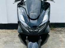 Honda PCX 125 2024 Motorbike