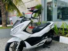 https://riyasewana.com/uploads/honda-pcx-125-1816085013794.jpg