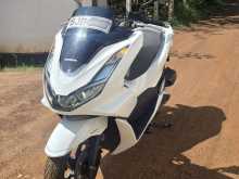 https://riyasewana.com/uploads/honda-pcx-125-182054054802.jpg