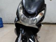 Honda PCX 125 2012 Motorbike