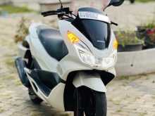 Honda Pcx 125 JF 2017 Motorbike