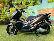 https://riyasewana.com/uploads/honda-pcx-125-2014052313542.jpg