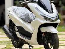 Honda Pcx 125 Japan 2025 Motorbike
