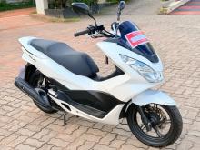 Honda PCX 125 2017 Motorbike
