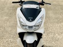 https://riyasewana.com/uploads/honda-pcx-125-217312319956.jpg