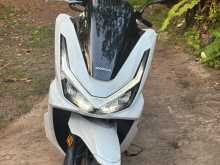 Honda Pcx 125 2025 Motorbike