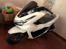 https://riyasewana.com/uploads/honda-pcx-125-221175624691.jpg