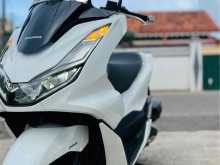 https://riyasewana.com/uploads/honda-pcx-125-2216122922353.jpg