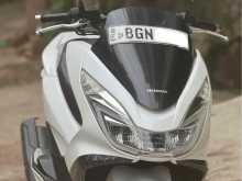 Honda PCX 125 2016 Motorbike