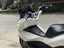 https://riyasewana.com/uploads/honda-pcx-125-222032222723.jpg