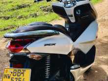 https://riyasewana.com/uploads/honda-pcx-125-2222181422323.jpg