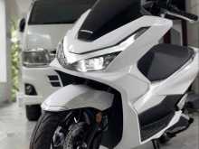 Honda PCX 125 2025 Motorbike