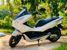 Honda Pcx 125 2018 Motorbike