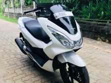 Honda PCX 125 2019 Motorbike