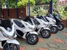 Honda PCX 125 2024 Motorbike