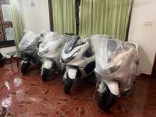 Honda Pcx 125 2024 Motorbike