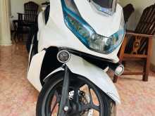 Honda PCX 125 2022 Motorbike