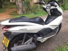 https://riyasewana.com/uploads/honda-pcx-125-261712374973.jpg