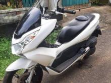 https://riyasewana.com/uploads/honda-pcx-125-26171813657133.jpg