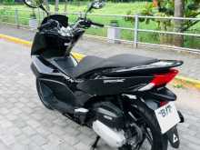 https://riyasewana.com/uploads/honda-pcx-125-2618150713034.jpg