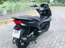 https://riyasewana.com/uploads/honda-pcx-125-2618151819555.jpg