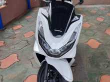 Honda PCX 125 2024 Motorbike