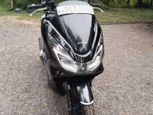 Honda PCX 125 LED 2015 Motorbike