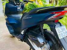 https://riyasewana.com/uploads/honda-pcx-125-2819220822462.jpg